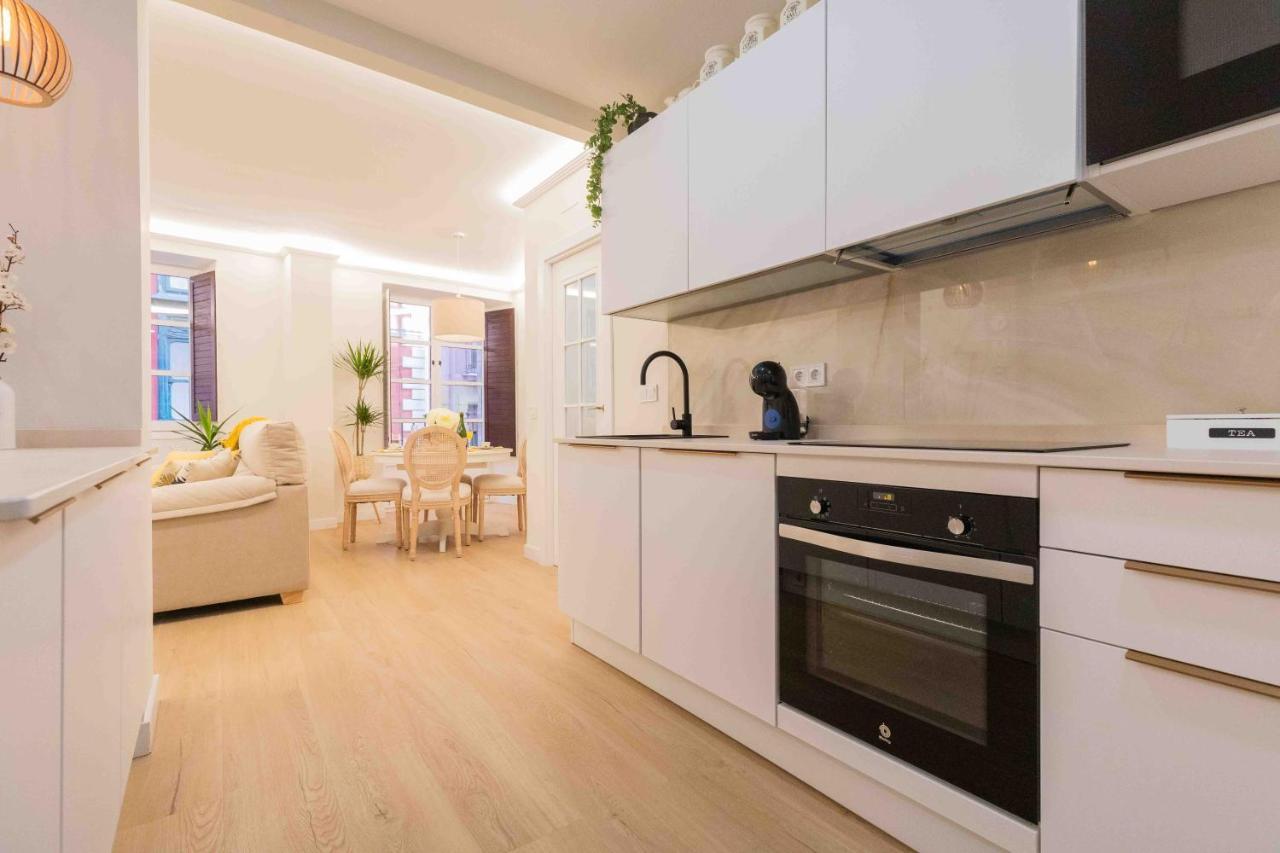 Bilbao Chic Barrena Old Town Apartment Ngoại thất bức ảnh