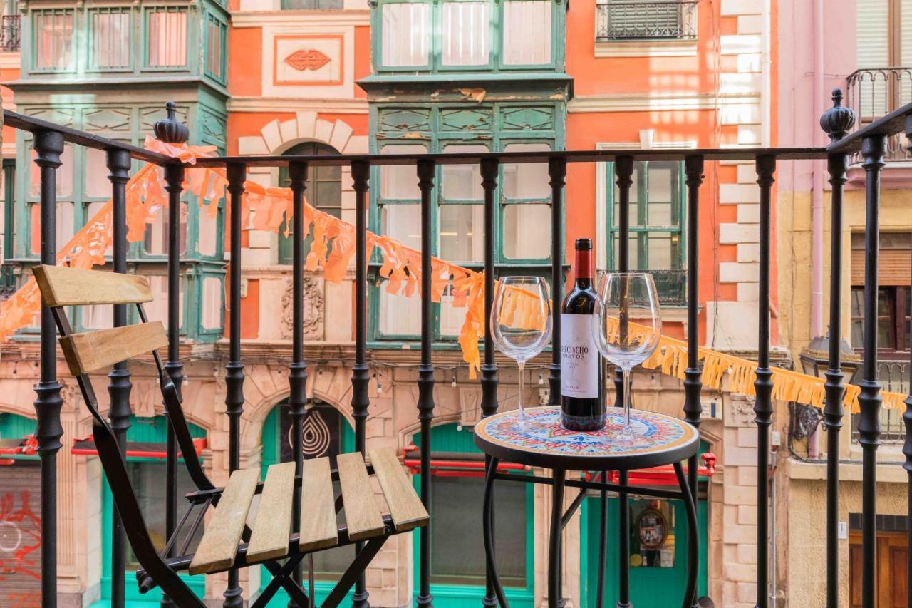 Bilbao Chic Barrena Old Town Apartment Ngoại thất bức ảnh