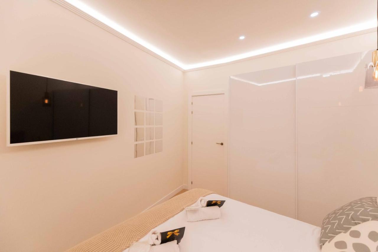 Bilbao Chic Barrena Old Town Apartment Ngoại thất bức ảnh